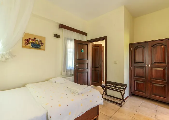 Bagbadem Tatil Ciftligi 컨트리하우스 보즈자아다